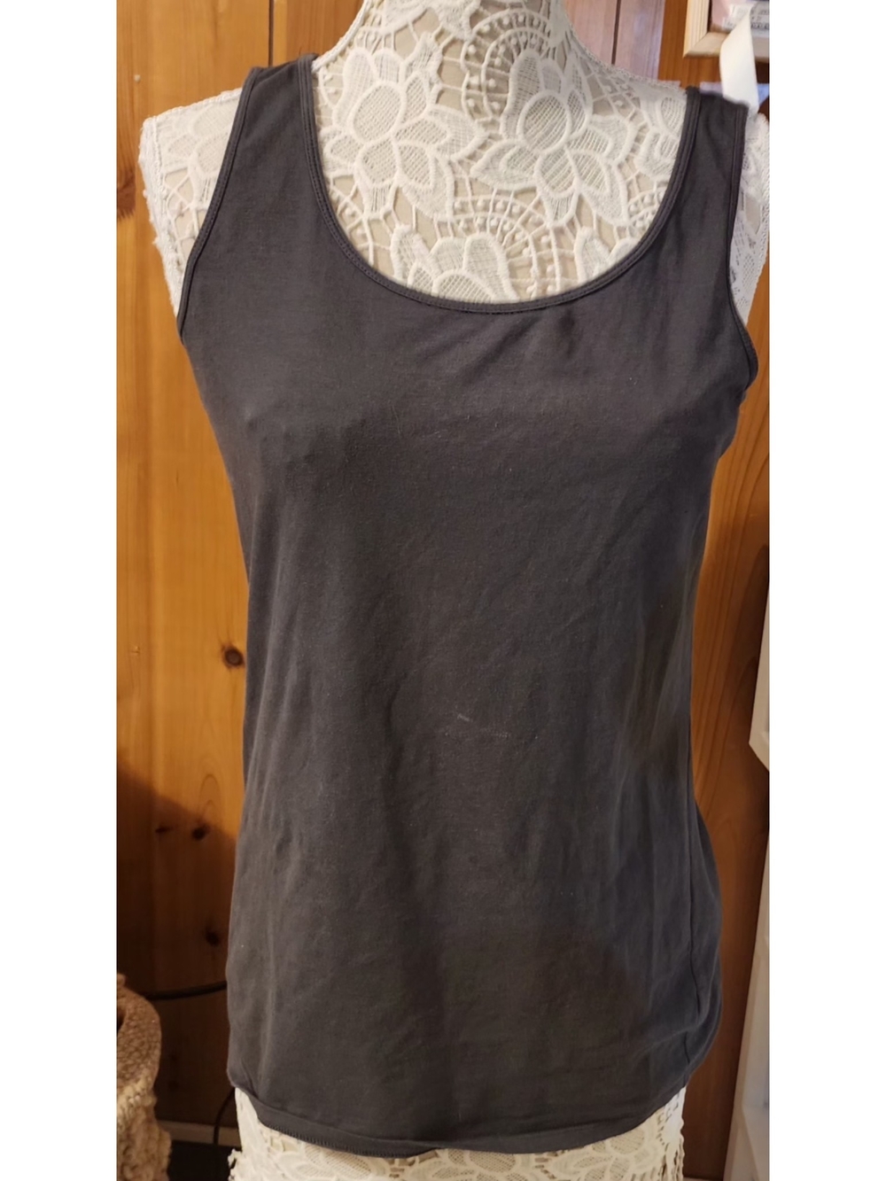 Duluth Trading Co. Charcoal Grey Cotton Stretch Longtail Scoop Neck Tank